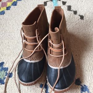 Sorel Chelsea Boots